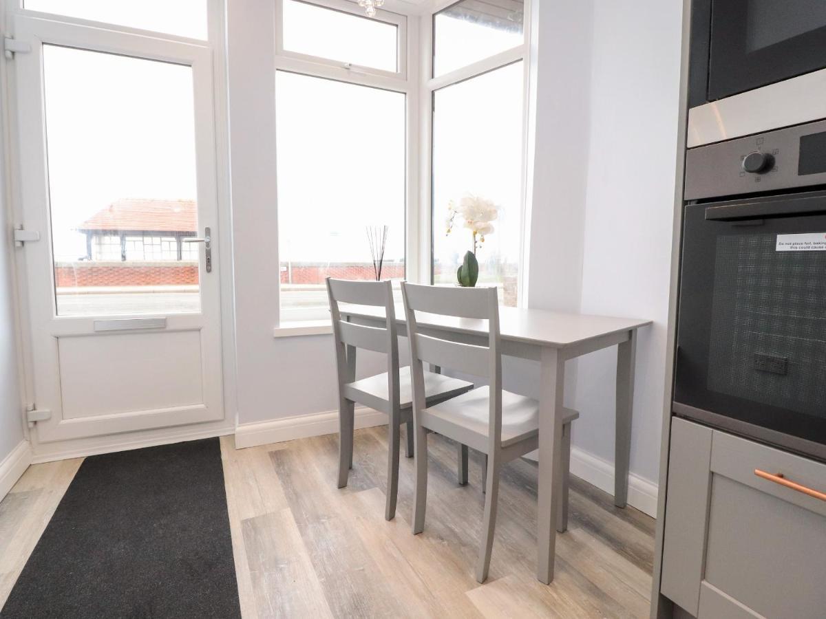 Ferry View Appartement Fleetwood Buitenkant foto